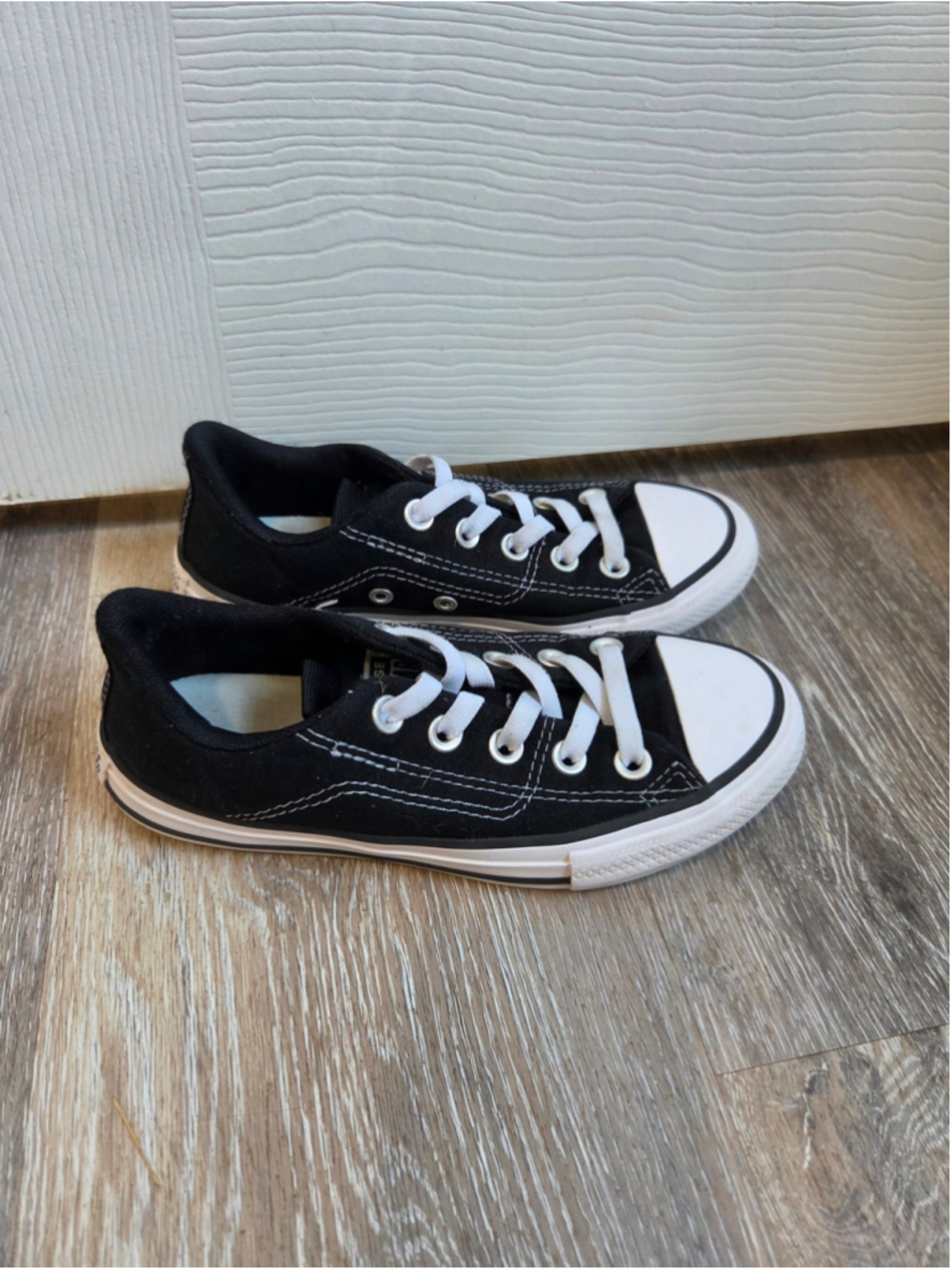 Girls Converse All Star Sneakers Black White Size 1 Little Girl